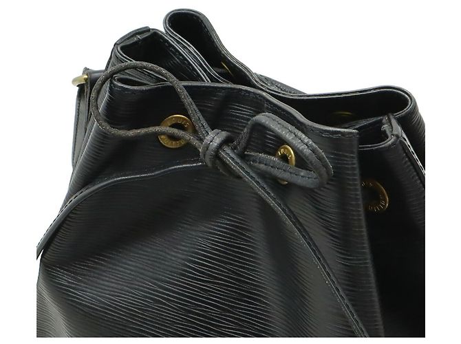 Borsa a Spalla Louis Vuitton Epi Noe Nero - vista 5