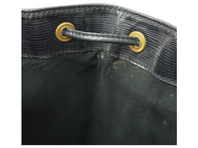 Borsa a tracolla Louis Vuitton Epi Noe in nero - vista 7