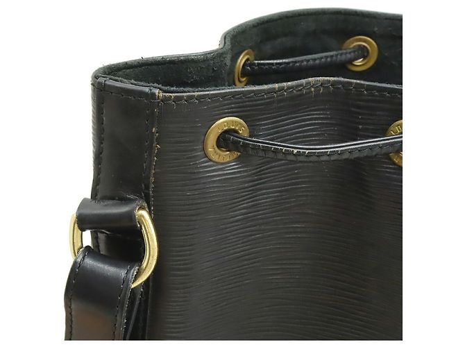 Noe Noé Epi Schultertasche von Louis Vuitton Schwarz - Ansicht 9