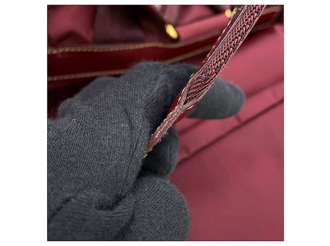 Saffiano Mochila Prada Triangle en Bordeaux Burdeos - vista 11