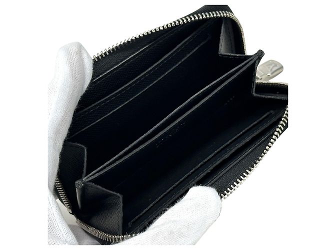 Portafoglio monete Louis Vuitton Taiga Nero Grigio - vista 4