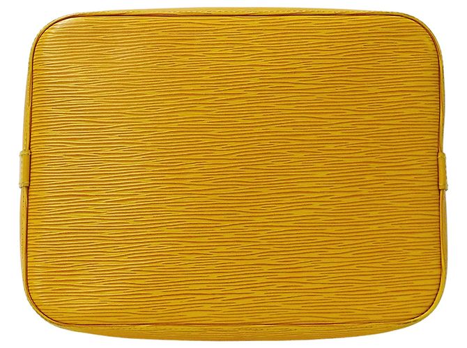 Noe Borsa Louis Vuitton Petit Noé in pelle Epi Giallo - vista 3