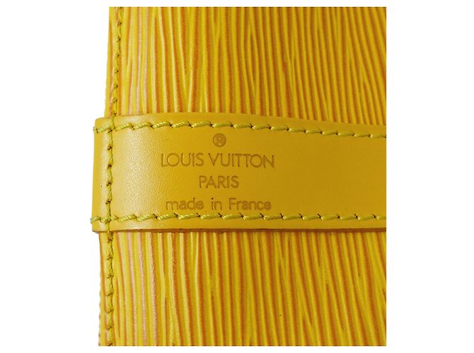 Noe Borsa Louis Vuitton Petit Noé in pelle Epi Giallo - vista 6