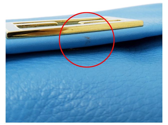 Fendi Handtasche aus hellblauem Leder - Ansicht 10