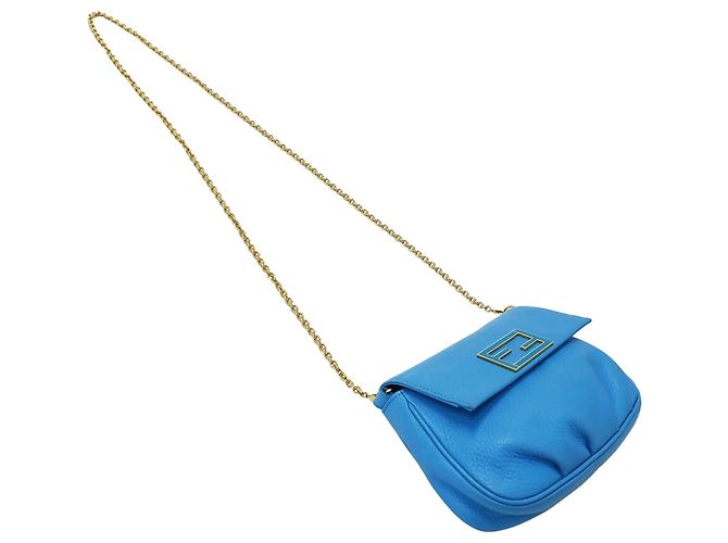 Fendi Handtasche aus hellblauem Leder - Ansicht 4