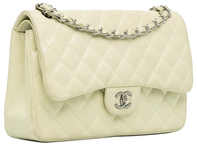 Chanel White Jumbo Classic Caviar Double Flap Bianco Crudo - vista 2