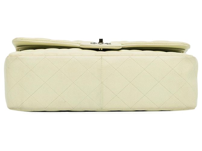 Chanel White Jumbo Classic Caviar Double Flap Bianco Crudo - vista 4