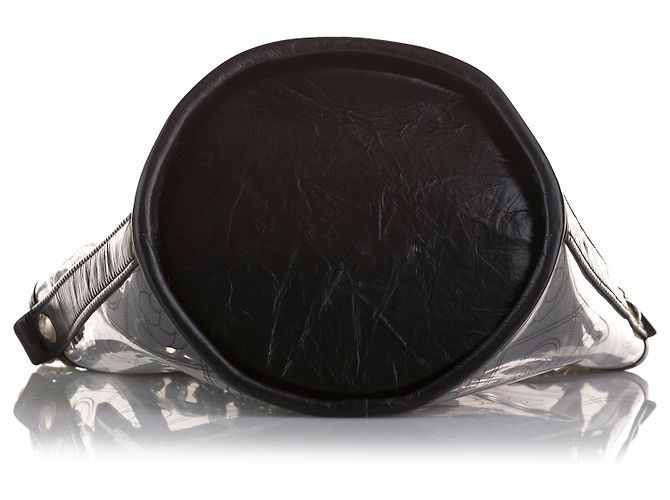 Chanel Bucket in pelle di vitello stropicciata nera e PVC Camellia Nero - vista 4
