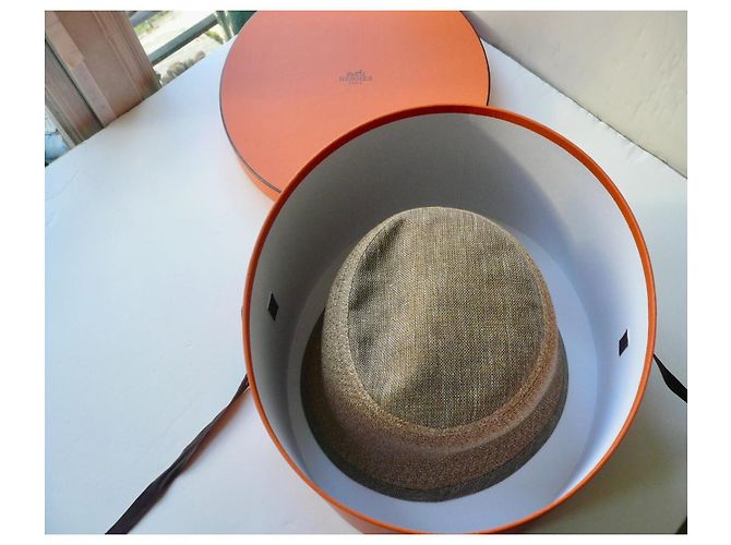 Hermès Cappello estivo in lino beige scuro T57 Marrone Marrone chiaro - vista 6