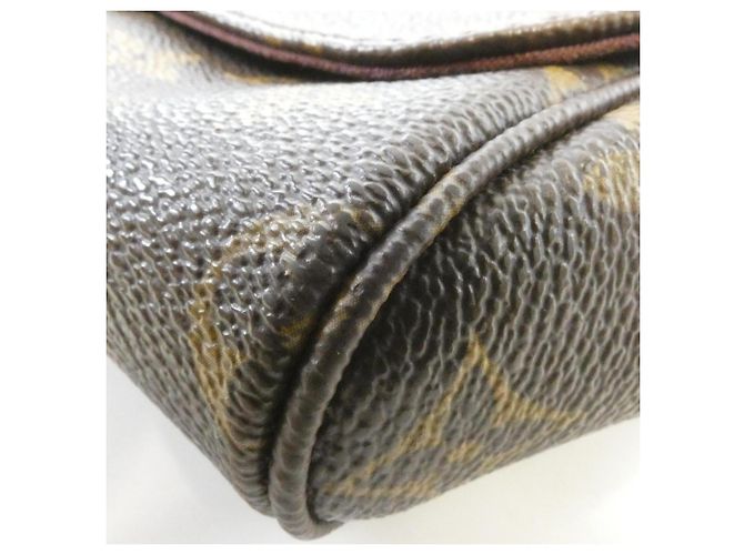 Borsa a Spalla Louis Vuitton Monogram Favorite MM Marrone - vista 3