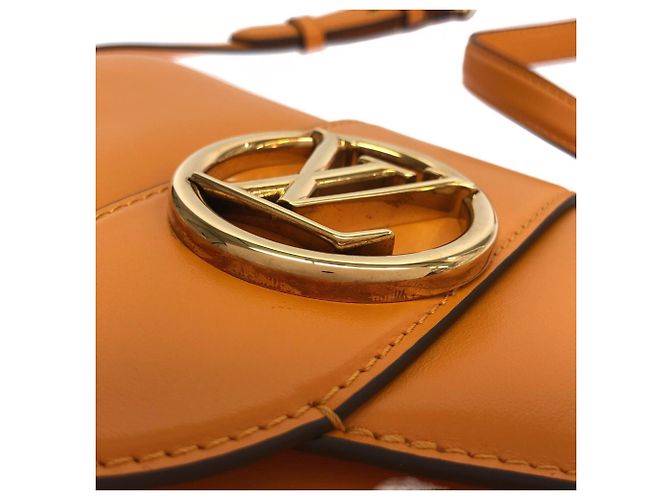 Borsa a Spalla Louis Vuitton LV Pont Neuf M55946 Arancione - vista 4
