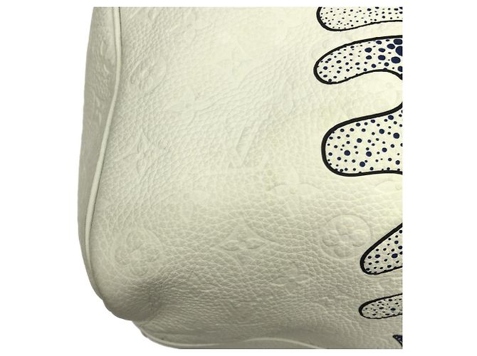 Keepall Borsa Boston in Taurillon Louis Vuitton Bianco - vista 5