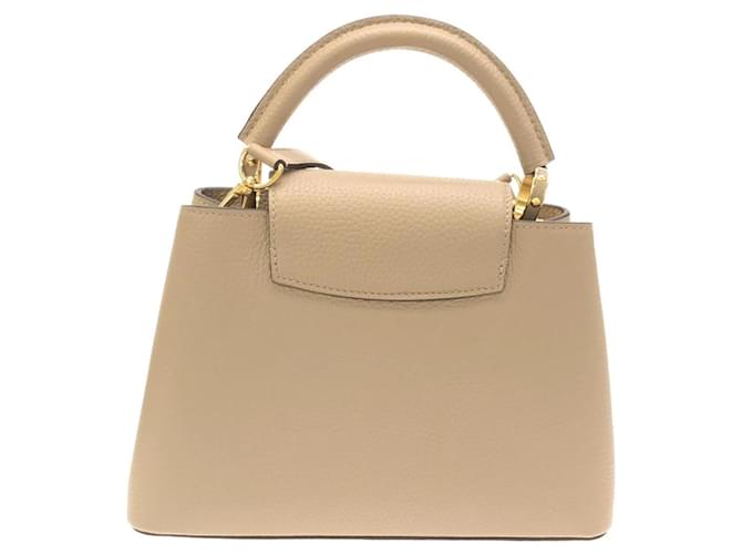 Borsa Louis Vuitton Capucines BB - vista 2