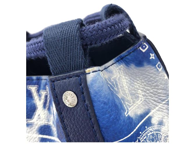 Bolsa de ombro Louis Vuitton Monogram Bandana Randonee PM Azul - vista 4