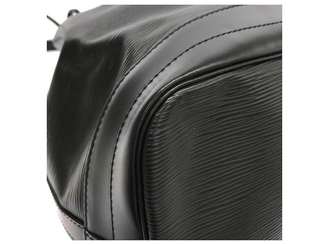 Borsa a Spalla Louis Vuitton Epi Noe Nero - vista 3