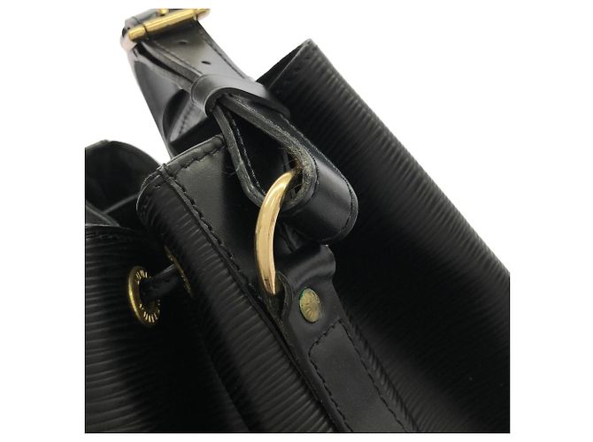 Borsa a Spalla Louis Vuitton Epi Noe Nero - vista 8