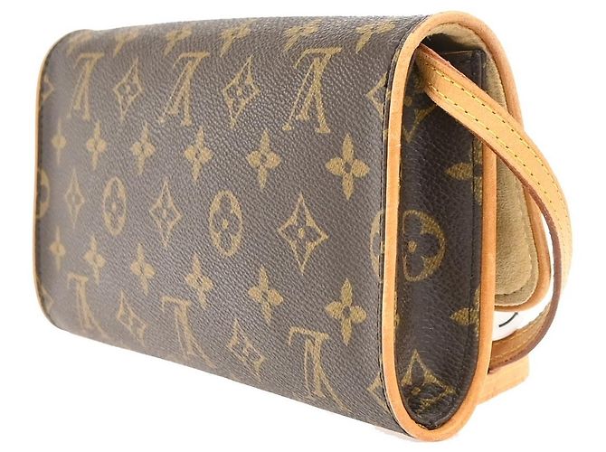 Louis Vuitton Twin Monogram Canvas GM Marrone - vista 4