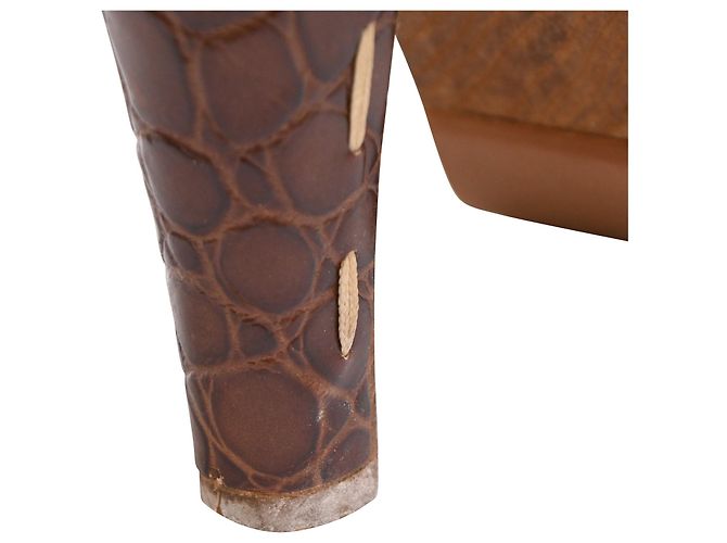 Sandali con platform Miu Miu in pelle marrone con stampa coccodrillo - vista 8