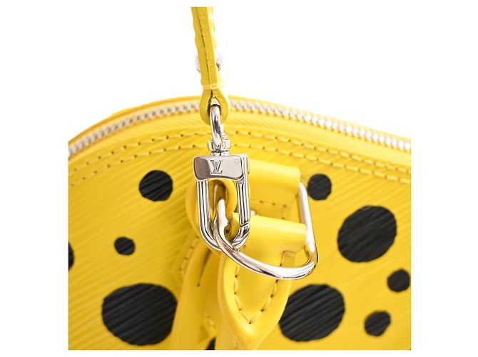 Borsa Louis Vuitton x Yayoi Kusama Alma BB in pelle Epi gialla Giallo Cammello - vista 11