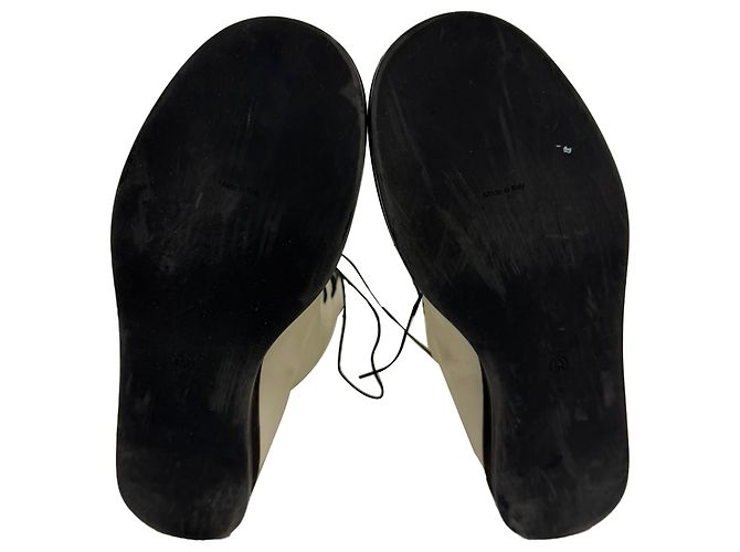 Stivaletti combat con lacci Patty di The Row in pelle bianca Bianco - vista 7