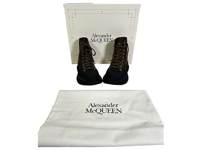 Alexander McQueen Tread Slick High-Top Sneaker aus Khaki-Canvas Grün - Ansicht 13