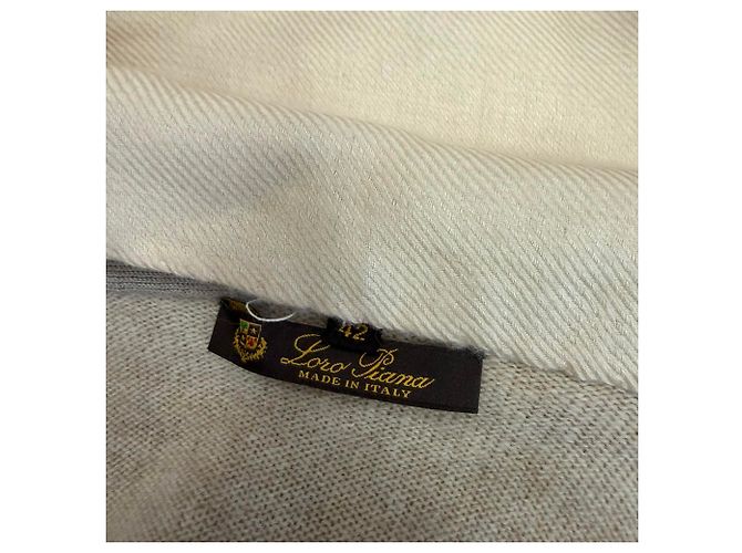 Loro Piana Cardigan mit Taillierung aus beigem Kaschmir - Ansicht 6