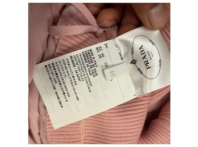 Prada Midi-Kleid aus rosa Wolle mit Rippstrick und Plissee Pink - Ansicht 8