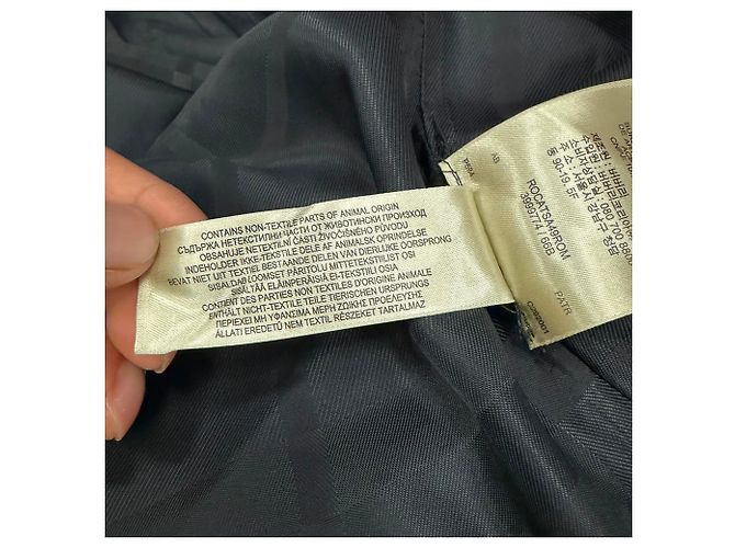 Abrigo de botonadura sencilla Burberry en lana negra Negro - vista 11