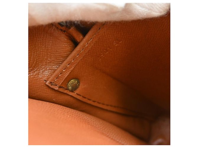 Borsa Louis Vuitton Cartouchiere Monogram Canvas MM Marrone - vista 5