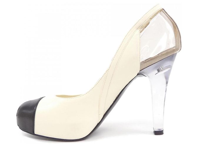 Timeless Chanel Sandalen Beige - Ansicht 2