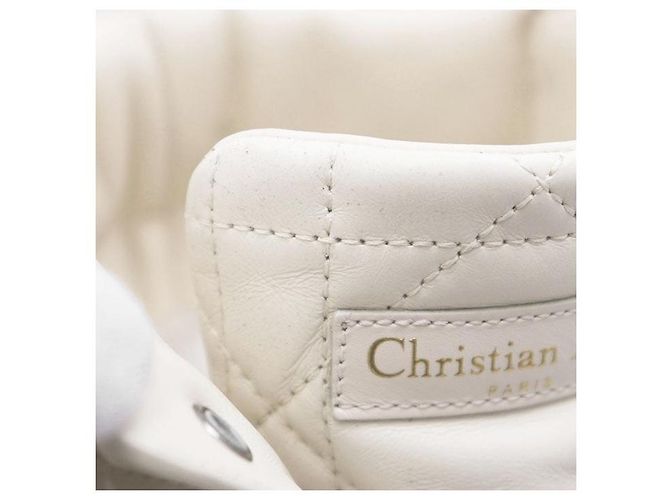 Christian Dior Cannage Lederstiefel Beige Roh - Ansicht 12