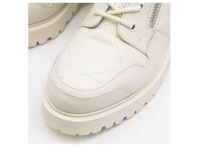 Christian Dior Cannage Lederstiefel Beige Roh - Ansicht 3