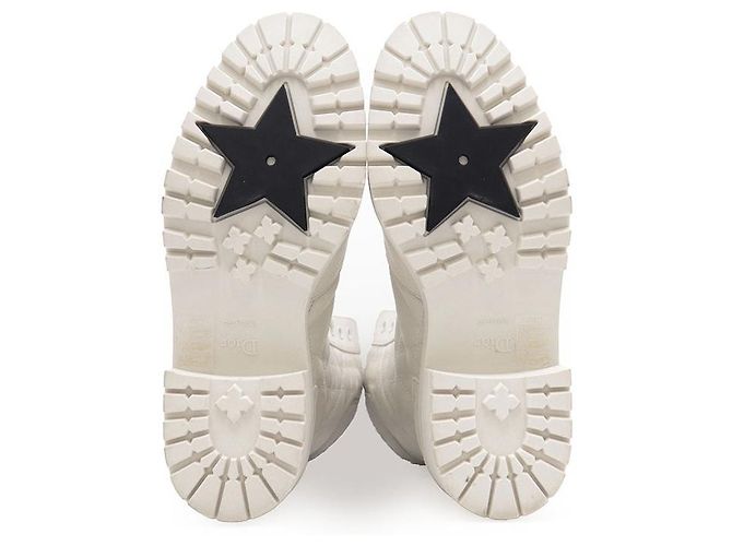 Christian Dior Cannage Lederstiefel Beige Roh - Ansicht 9