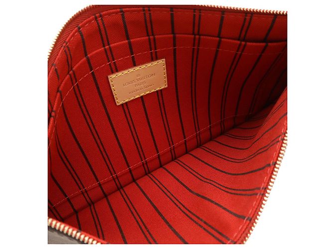 Pochette Louis Vuitton Neverfull Monogram Roja - vista 5