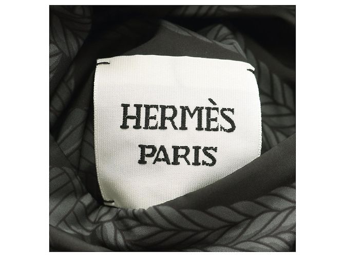 Hermès Hermes Serie Button Outerwear de Poliéster Castaño - vista 3