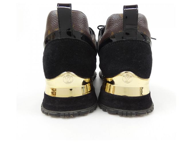 Sneakers della linea Louis Vuitton Run Away Marrone Nero - vista 5
