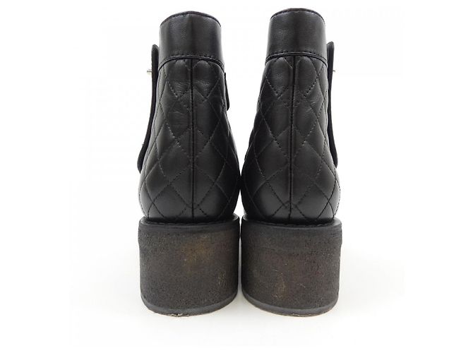 Timeless Chanel Lederstiefel Schwarz - Ansicht 5