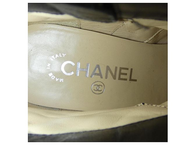 Timeless Chanel Lederstiefel Schwarz - Ansicht 6