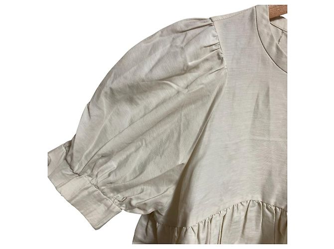 Autre Marque Kurze yori Bluse mit gerafften Puffärmeln Weiß Aus weiß - Ansicht 3