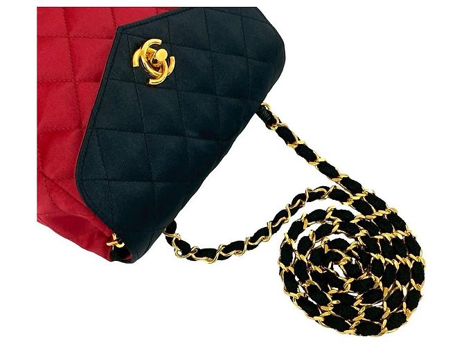 Timeless Borsa a tracolla Chanel Matelasse Satin Nero Rosso - vista 5