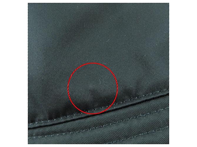 Prada Re-Nylon Cap mit Dreieckslogo Schwarz - Ansicht 13