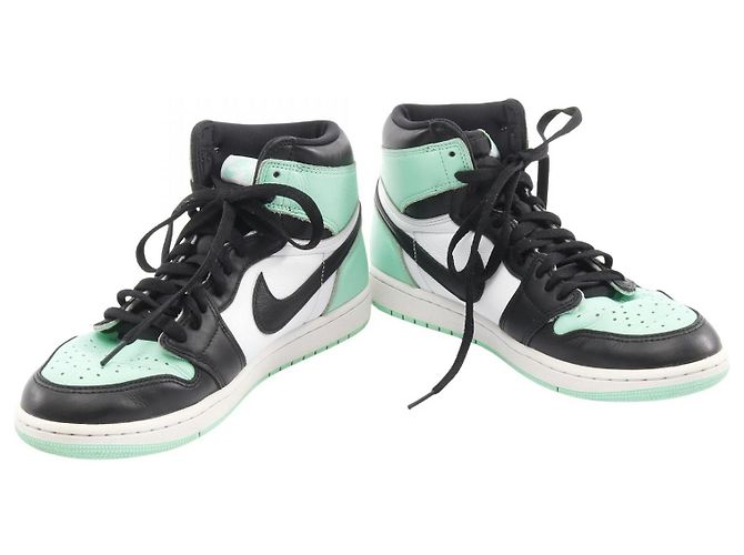 Autre Marque Nike AIR JORDAN 1 RETRO HIGH OG Leder Sneaker Schwarz Grün - Ansicht 3