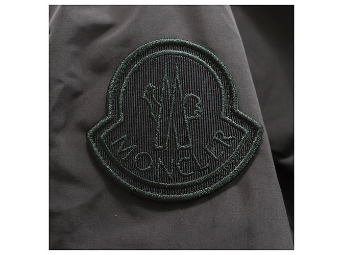 Giacca in piumino di poliestere Moncler IRUS Verde Cachi - vista 6
