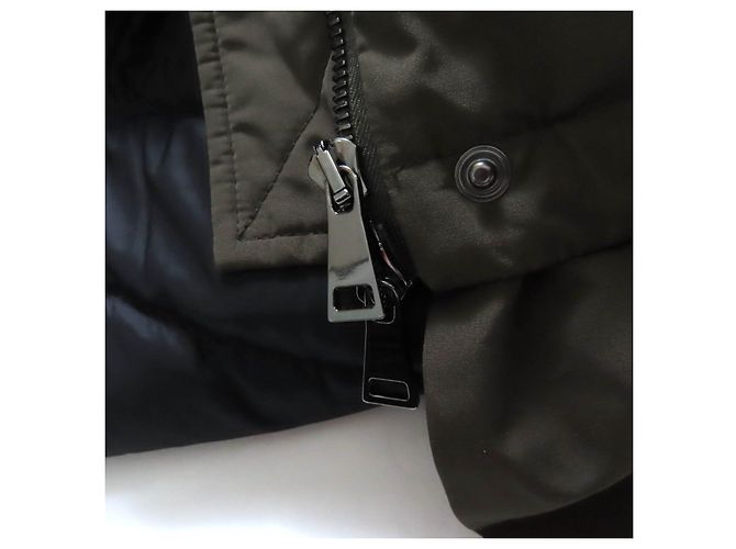 Giacca in piumino di poliestere Moncler IRUS Verde Cachi - vista 8