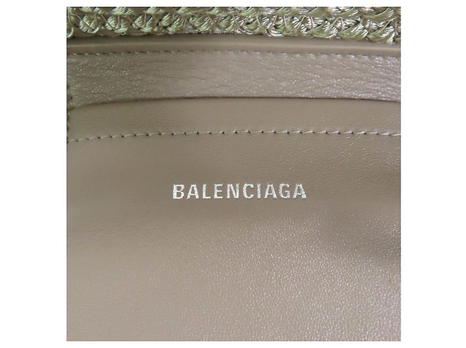 Everyday Borsa a tracolla Balenciaga Ibiza Small Basket Verde Cachi - vista 12