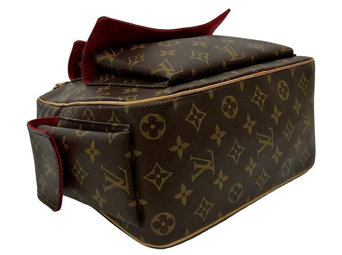 Bolso de mano Louis Vuitton en piel Monogram Castaño - vista 8