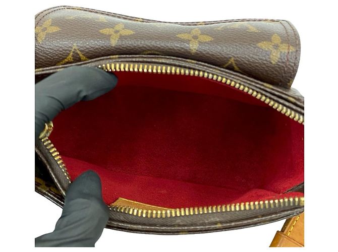 Mini borsa a tracolla Louis Vuitton Vivasite Monogram Marrone - vista 10