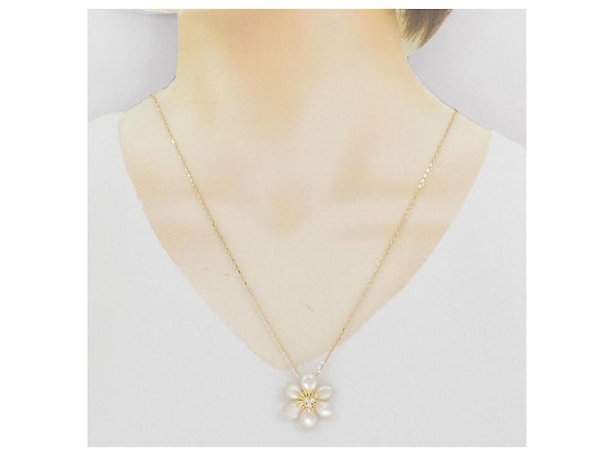 Collana Van Cleef & Arpels Rose de Noël Au750 Madreperla e Diamante D'oro - vista 6