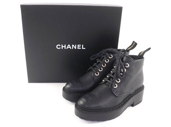 Timeless Chanel G36416 Leder Kurzstiefel Schwarz - Ansicht 2