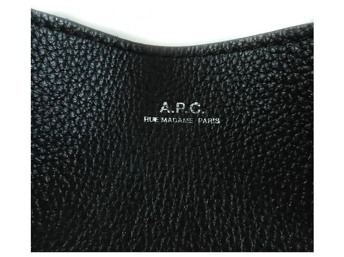 Apc A.P.C. Schultertasche aus schwarzem Leder - Ansicht 10